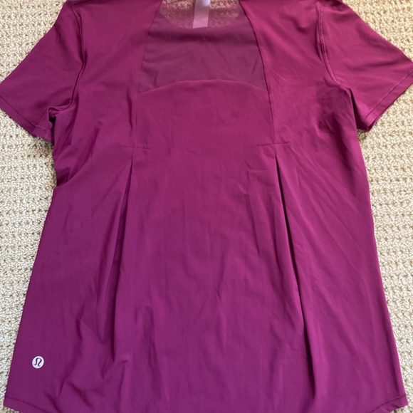 Sculpt Short-Sleeve Shirt (Lululemon) - Picture 3 of 3